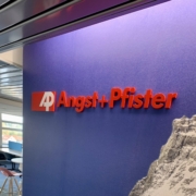 Wagner-Schriften_Acryl-3D-Logo_Angst+Pfister