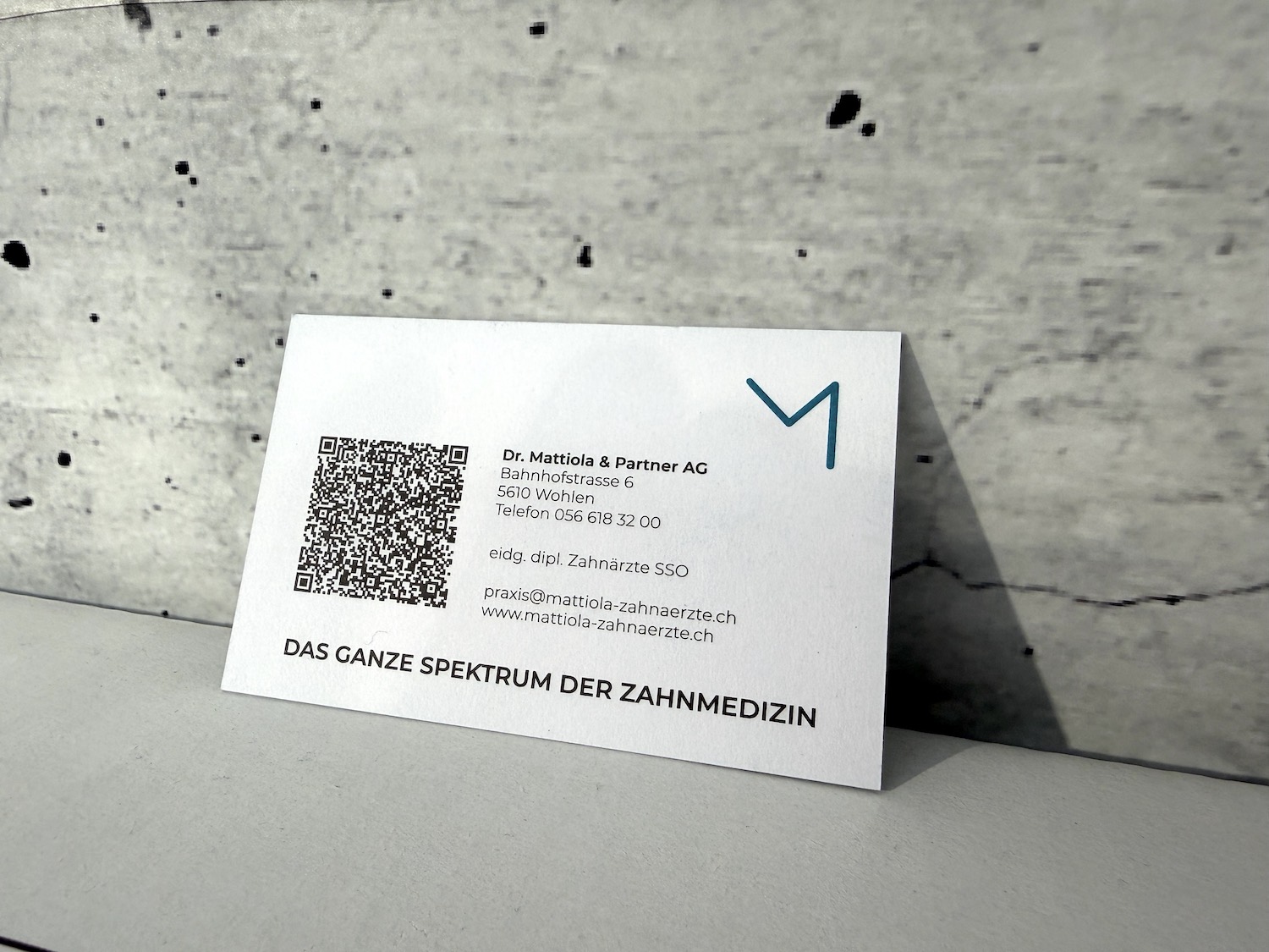 Visitenkarte_Zahnarzt-Praxis-Mattiola_Wohlen_1